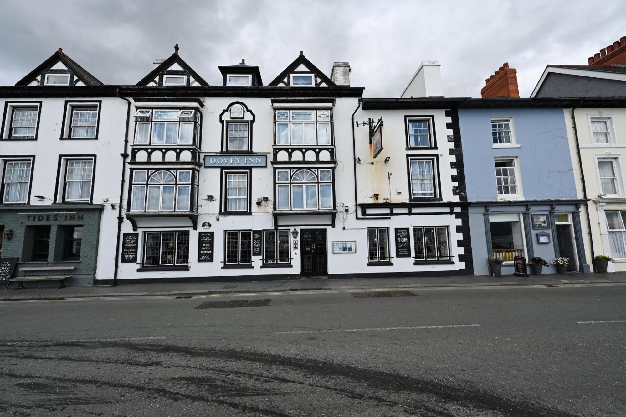 Dovey Inn Aberdyfi Exterior photo